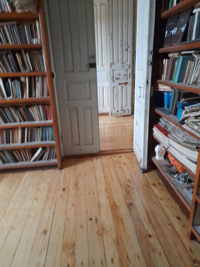 Levani'S Guesthouse 주그디디 외부 사진
